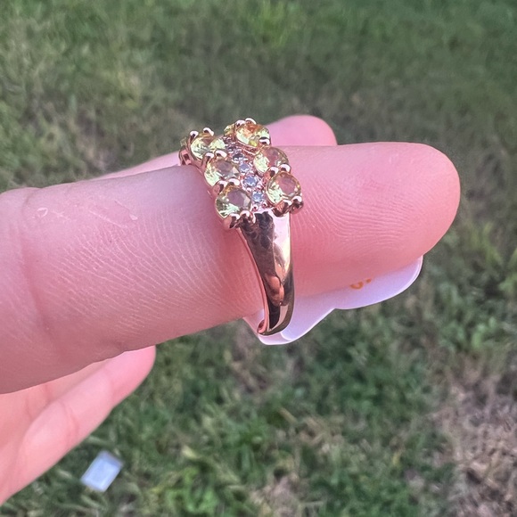 Ring Bomb Party August Birthday Collection - Picture 5 of 6